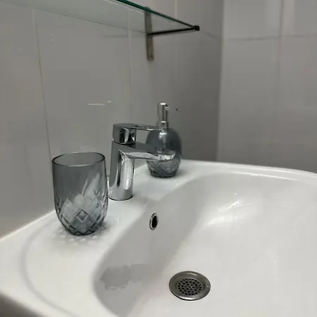 Jireh Loft Brevannes Prive Apartman *